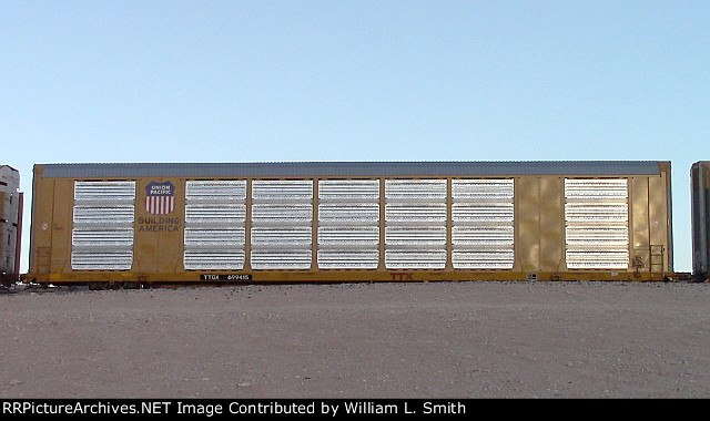 WB Unit Vehicular Flat Frt at Erie NV -27